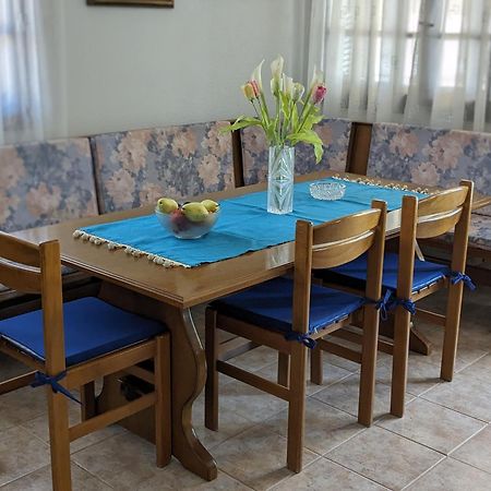 Rustic By The Sea Apartment ฟิออยิตา ภายนอก รูปภาพ